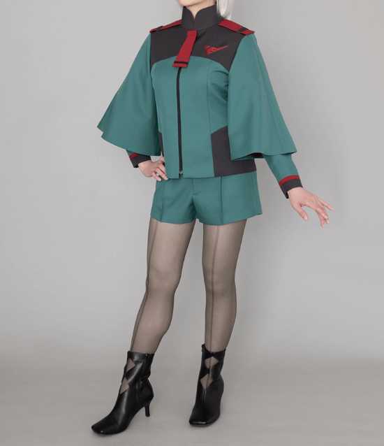 再现妖娆线条!《水星的魔女》推出米奥莉奈同款裤袜